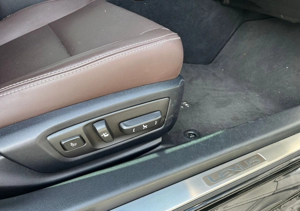 Lexus GS cena 124900 przebieg: 94670, rok produkcji 2017 z Oborniki Śląskie małe 596